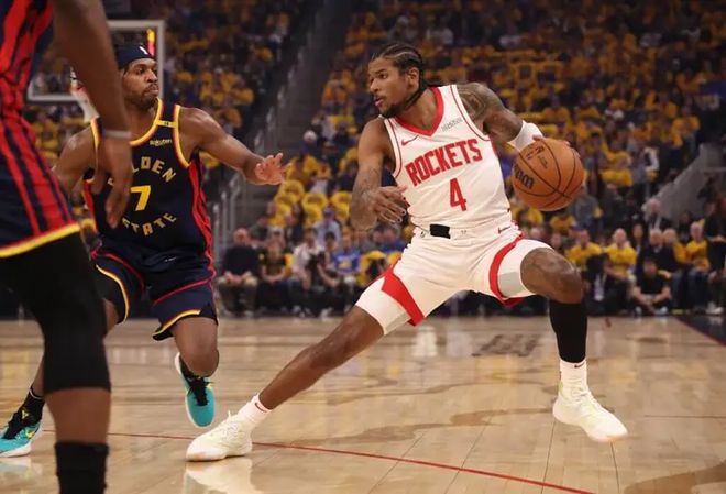 火箭格林4战3场得分个位数！勇士车轮战精准打击软肋，揭秘低迷真相