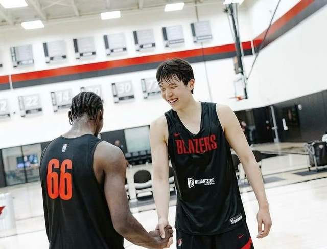 美媒：杨瀚森或成姚明后最出色中国NBA新秀，价值超弗拉格