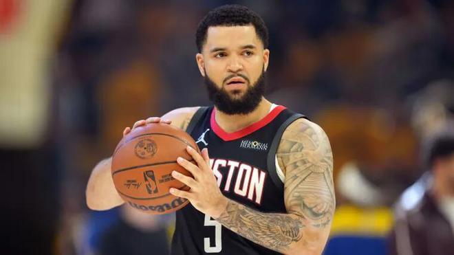 2年5000万美元！范弗利特续约火箭双赢，联手杜兰特冲击NBA总冠军