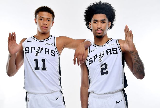 马刺双星亮相：哈珀豪言冲最佳新秀，布莱恩特盼传承王朝荣耀