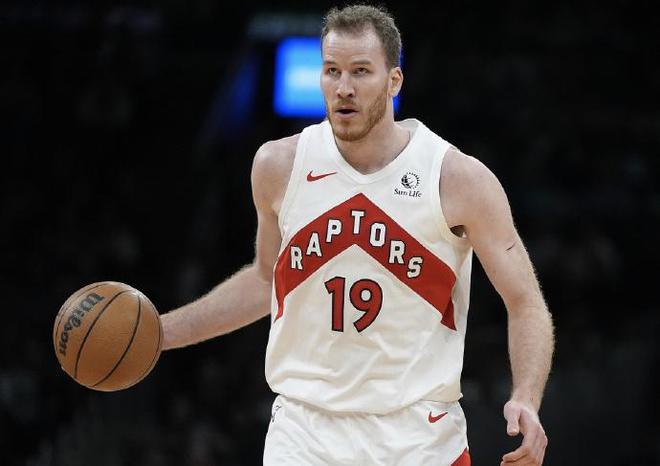 珀尔特尔4年1.04亿提前续约猛龙，湖人勇士中锋引援目标再受挫