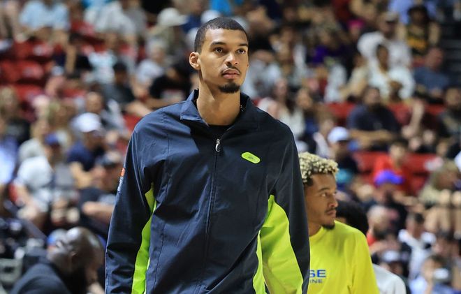 少林篮球！文班透露学功夫提升球场表现，静脉血栓已康复