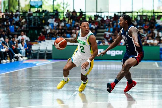 美洲杯半决赛：美国男篮末节崩盘遭巴西逆转 无缘决赛